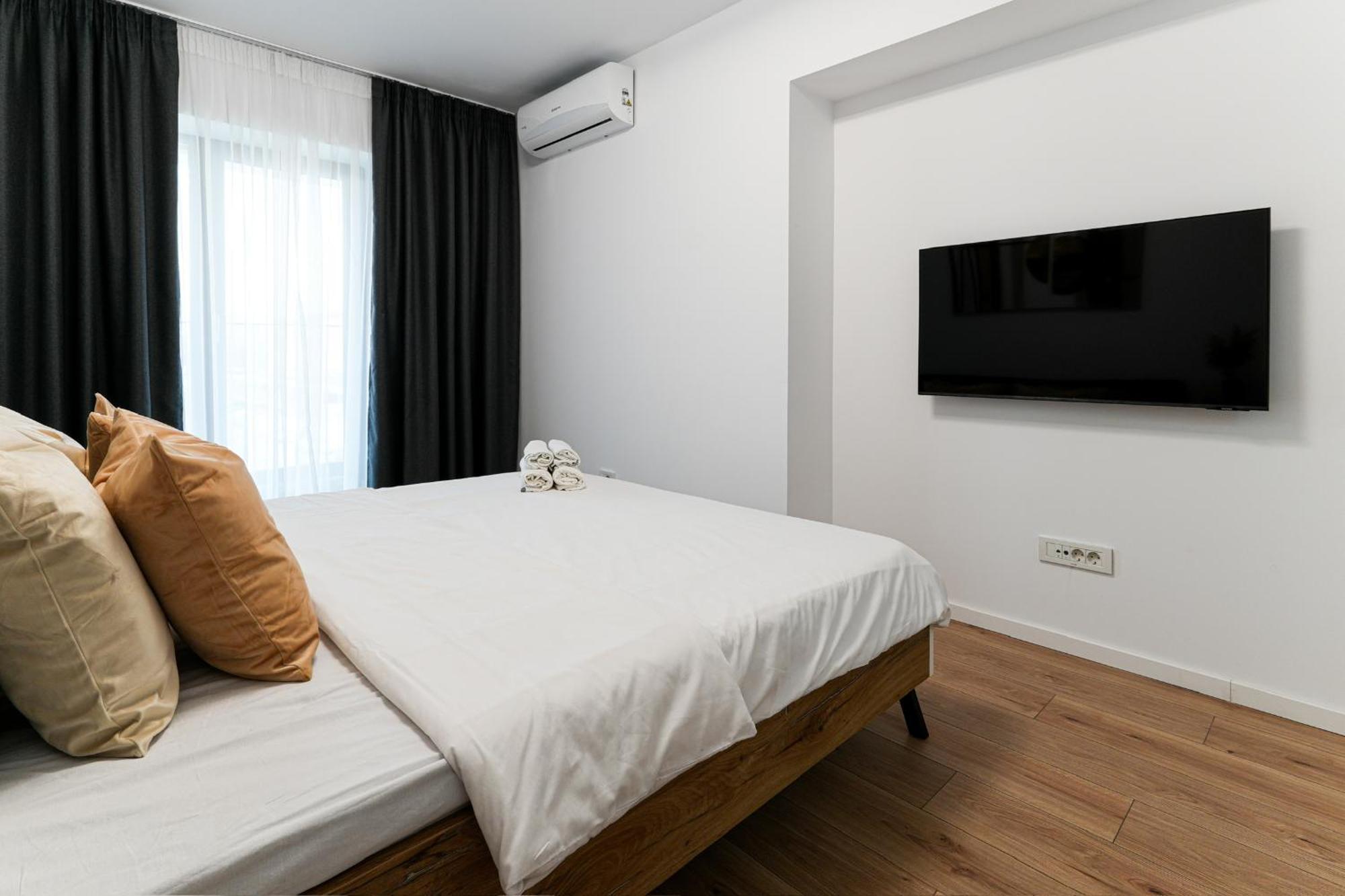 Sandra - Park-View Apt With Balcony & Parking Bucareste Exterior foto